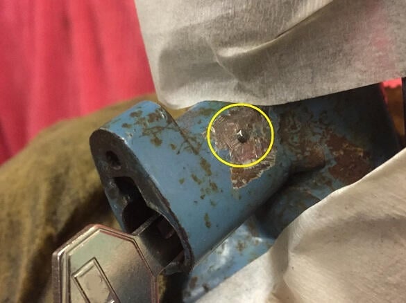 Borra ur styrlås på moped