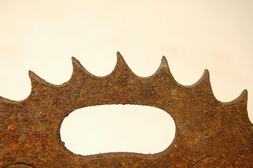 Hitta rätt kedja till mopeden och motorcykeln