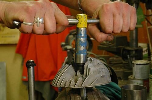 Byt tändstiftsgängan