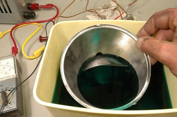 Så förnicklar du hemma