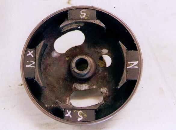 Magnetisera svänghjul - bygg en magnetiseringsapparat