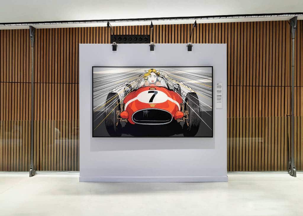 Pop-Art-Car-Exhibition-Le-Defile-Renault_2